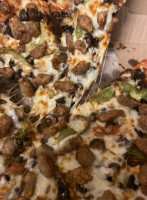 Milan's Pizza Of Manteca food