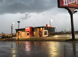 Wendy's outside