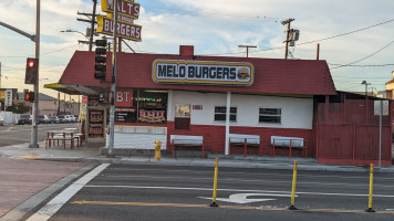 Melo Burger outside