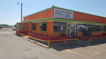 Taqueria Guadalajara outside