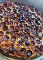 The Pizza Heist food