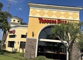 Toppers Pizza Place inside