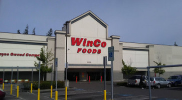 Winco Foods outside