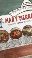 El Taquito De Mar Y Tierra food