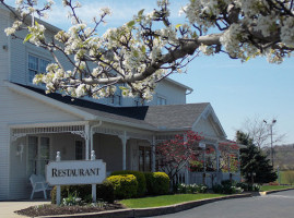 Amish Door food