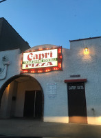 Capri Pizza food