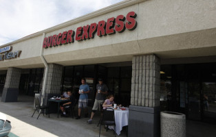 Burger Express Fresh Mexican Grill food