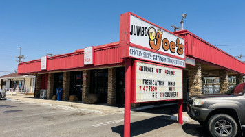 Jumbo Joe's Burgers outside