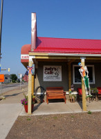 Judy's Cafe outside