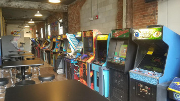 8 Bit Arcade inside