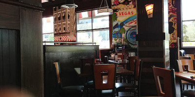 Tgi Fridays inside