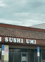 Sushi Umi food