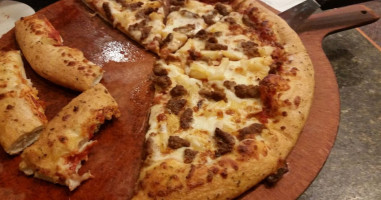 Pizza Hut food