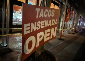 Tacos Ensenada outside