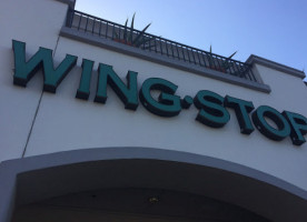 Wingstop food