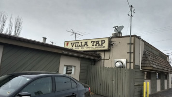 Villa Tap food