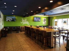 Bubbakoo's Burritos inside