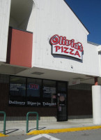 Olivia's Pizza inside