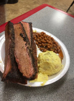 Mijo’s Bbq food