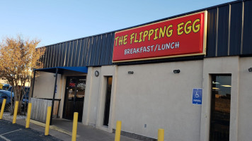 The Flipping Egg outside