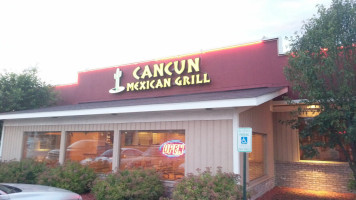 Cancun Mexican Grill outside