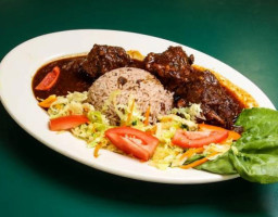 David's Jamaican Cuisine food