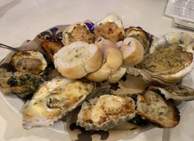 Jolie Pearl Oyster inside