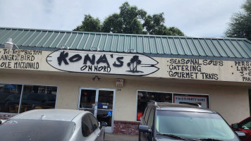 Kona's On Nord outside