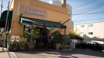 El Tarasco Mexican Food outside