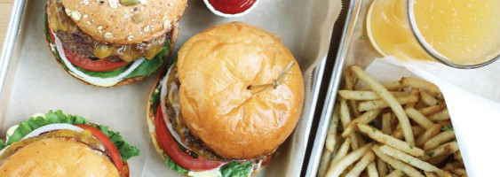 Hopdoddy Burger food