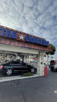 Astro Burgers outside