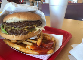 Carroll's Giant Burger food