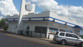 White Castle outside