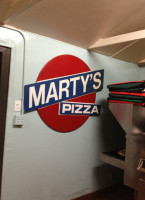 Marty's Pizza food