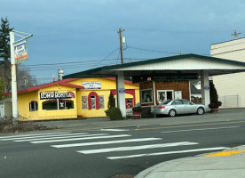 Taqueria Loma Bonita outside