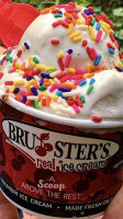 Bruster's Real Ice Cream food