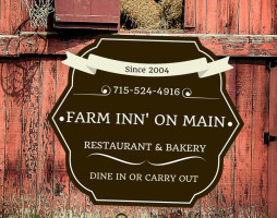 Farm Inn' On Main inside