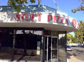 Stuft Pizza Catering outside