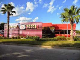 Torchy's Tacos inside