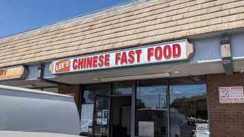 Lee's Chinese Fast Food outside