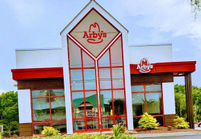 Arby's outside