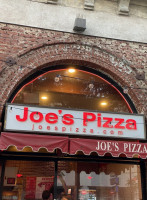 Joe's Pizza food