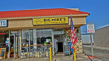 Big Mike's Redondo Beach food