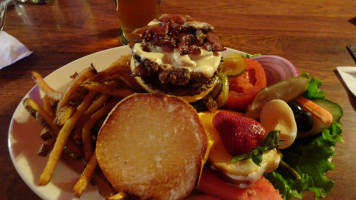 Airport Grill food