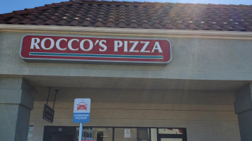 Rocco's Pizza Deli food