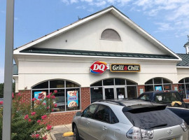 Dairy Queen outside