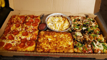 Pizza Hut food