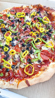 Wolfman Pizza food