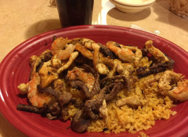 Los Lobos Mexican Grill food