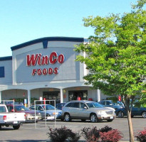 Winco Foods outside